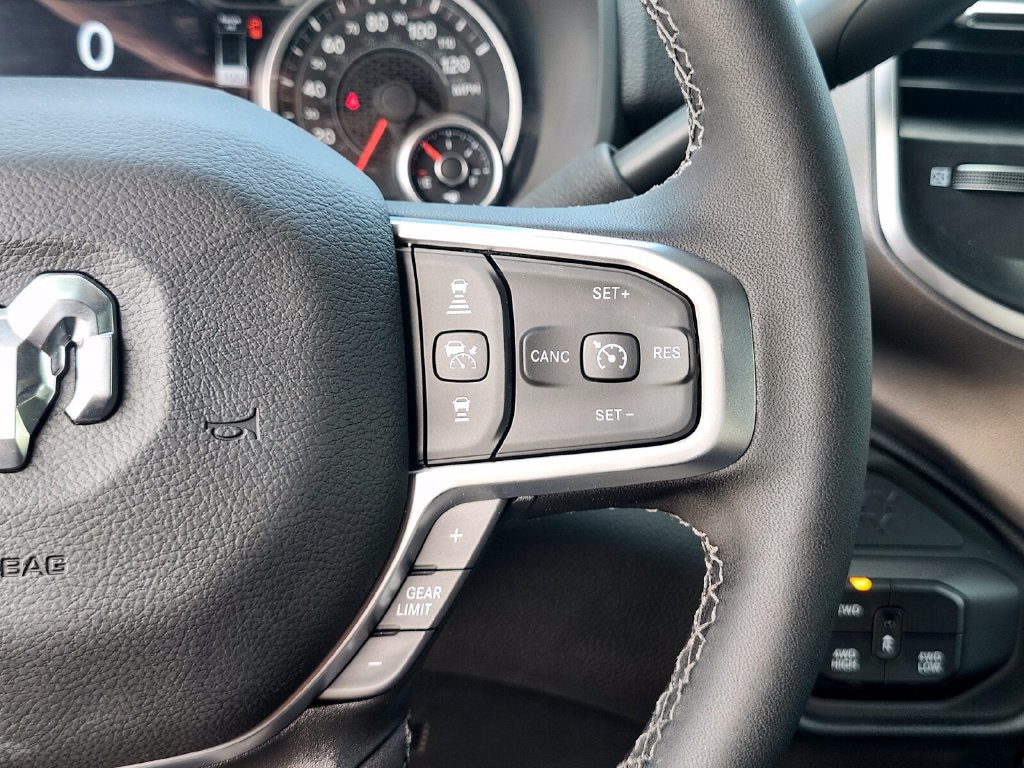 New 2026 RAM 3500 Big Horn AWD/4WD image 29