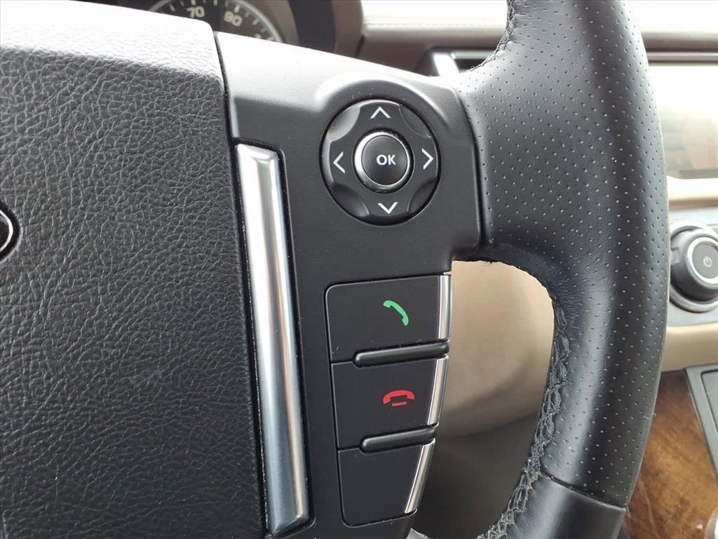 Used 2011 Land Rover Range Rover Sport HSE LUX image 28