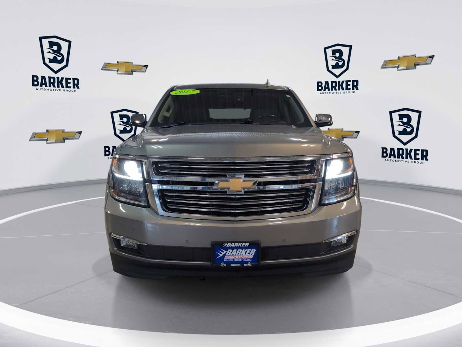 Used 2017 Chevrolet Tahoe Premier AWD/4WD image 3