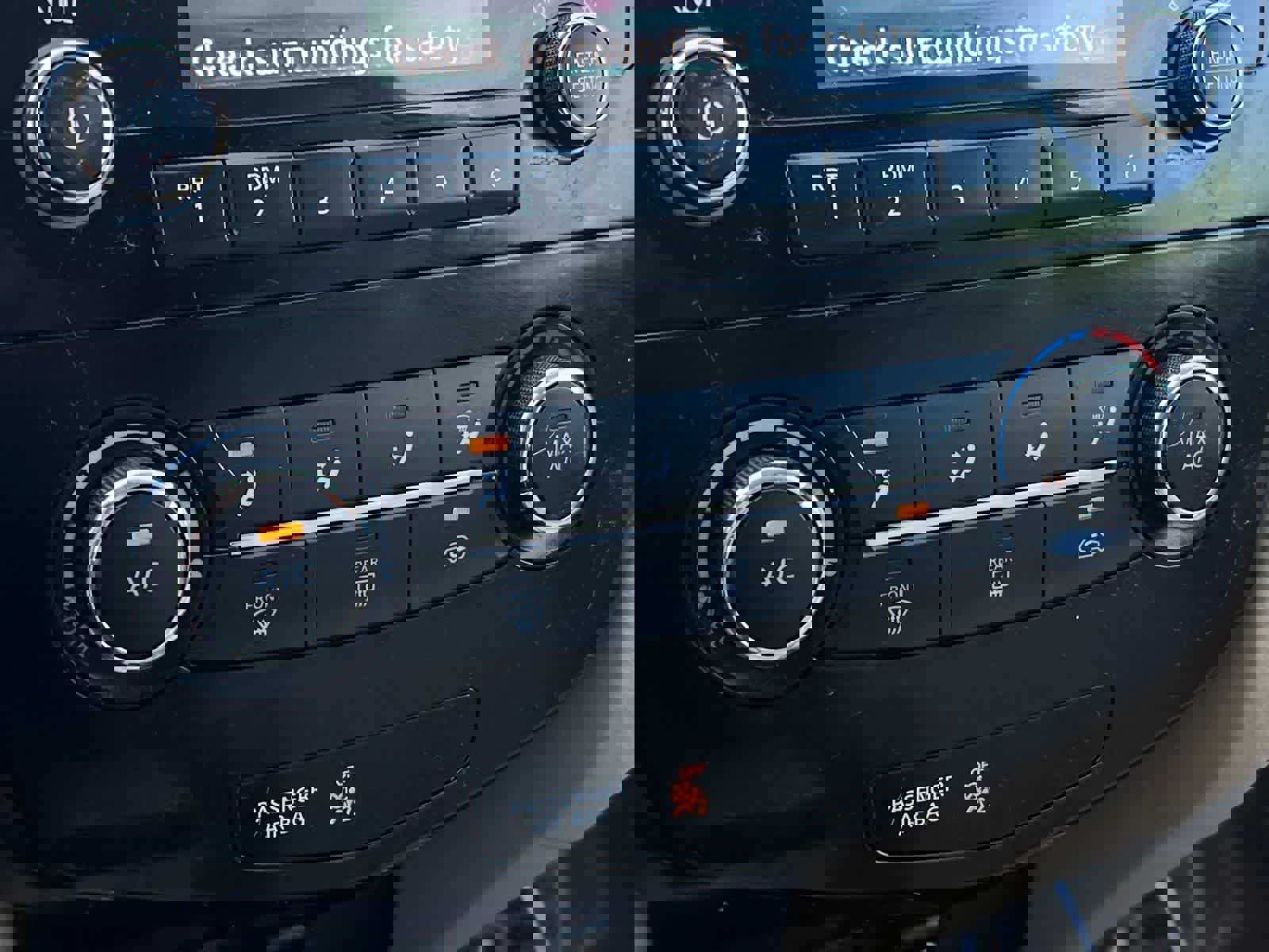 Used 2015 Nissan Rogue S w/ S Family Package image 21