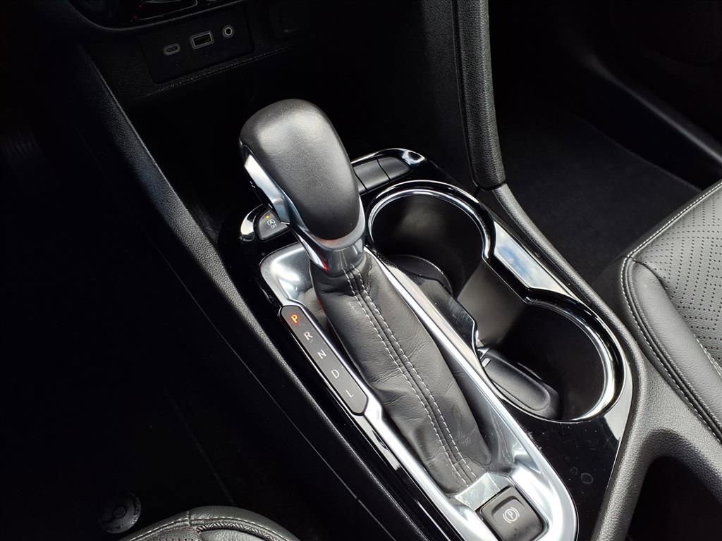 Certified 2020 Buick Encore GX Essence image 10