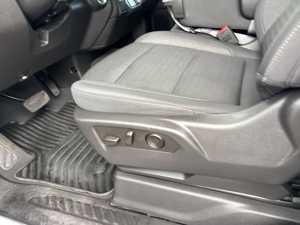 Used 2025 Chevrolet Silverado 1500 Custom RWD image 15