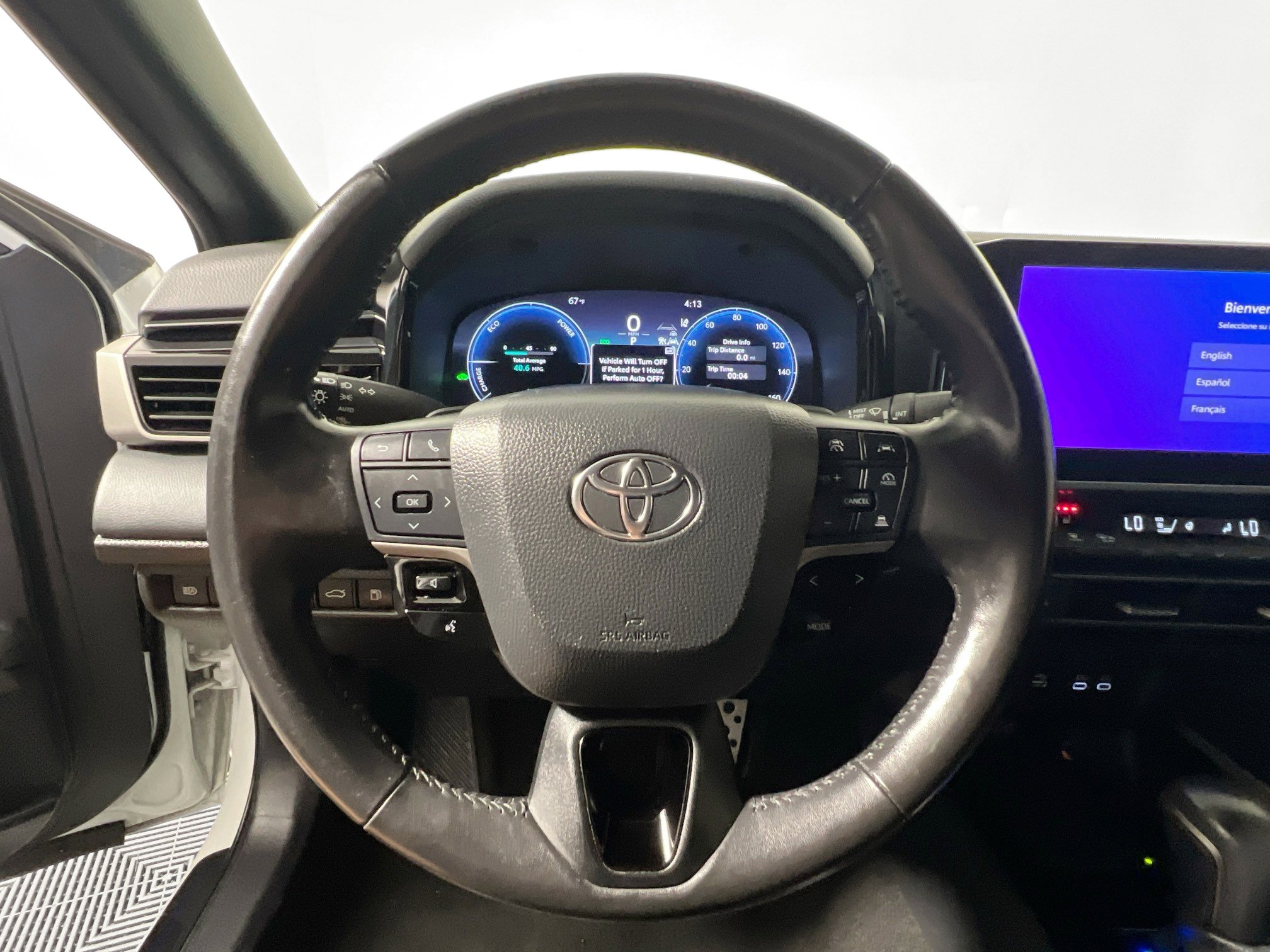 Used 2025 Toyota Camry XSE FWD image 17