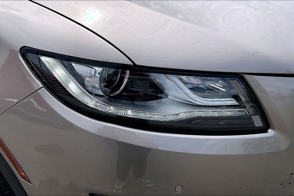 Used 2019 Lincoln MKC Reserve w/ MKC Technology Package FWD image 39