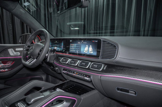 New 2025 Mercedes-Benz GLS 63 AMG 4MATIC image 17