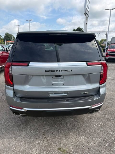 New 2026 GMC Yukon XL Denali w/ Denali Reserve Package AWD/4WD image 5