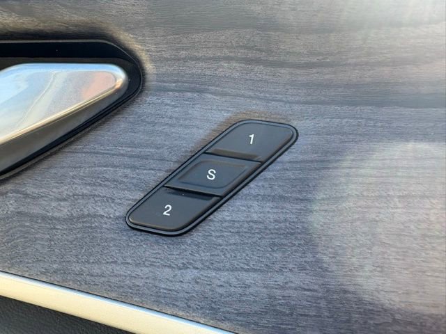 Used 2022 Jeep Grand Cherokee L Limited image 29