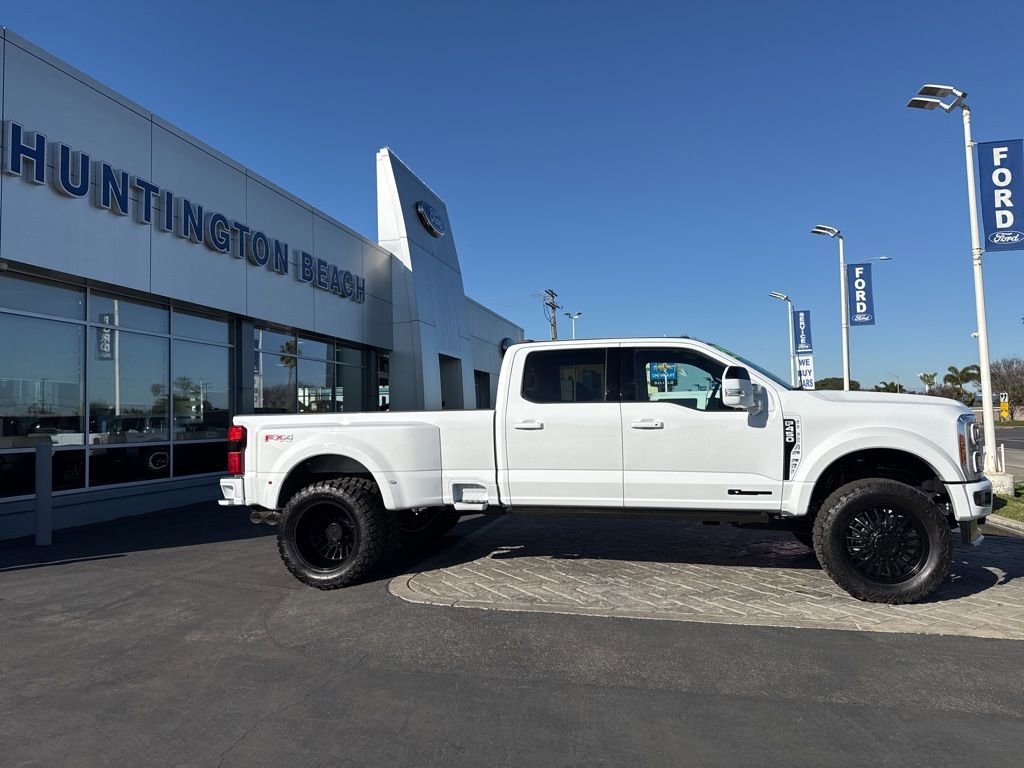 Used 2026 Ford F450 Lariat w/ FX4 Off-Road Package AWD/4WD image 3