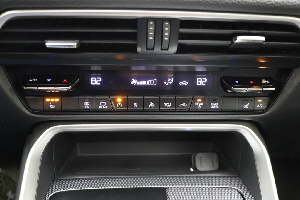 Used 2024 MAZDA CX-90 3.3 Turbo w/ Preferred Plus image 24