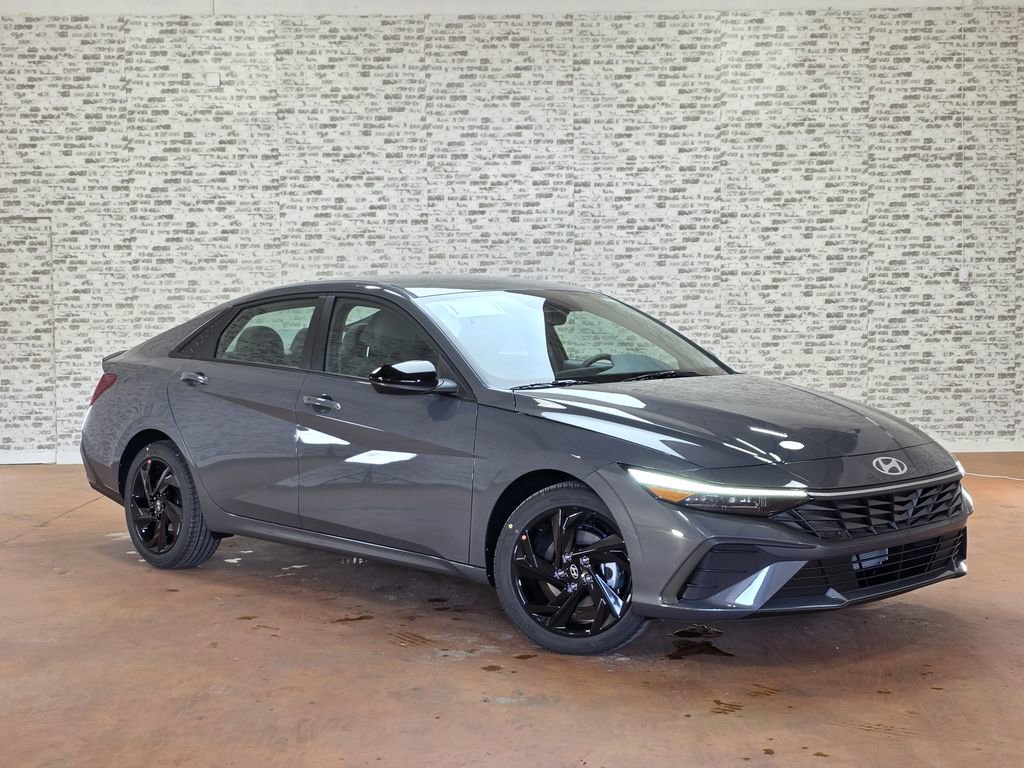 New 2026 Hyundai Elantra Sport FWD image 2
