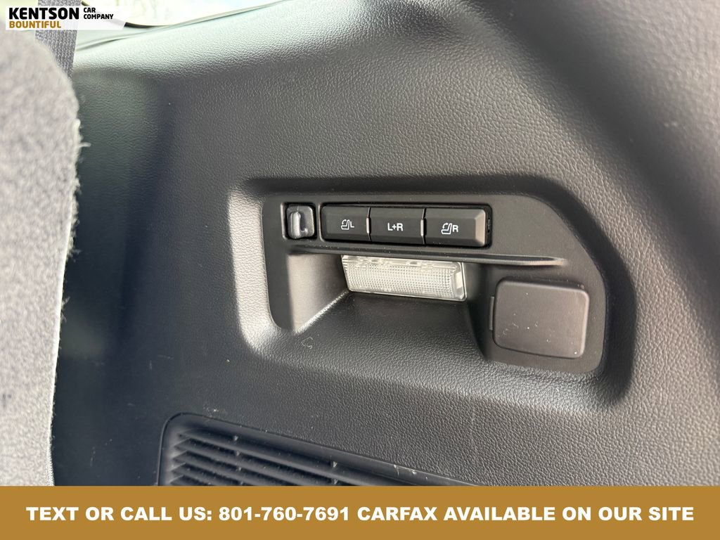 Used 2025 Ford Explorer Platinum w/ LUX Leather Package image 37