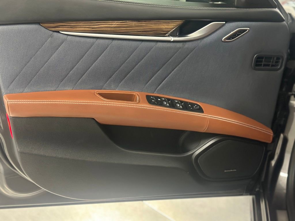 Used 2018 Maserati Ghibli S GranLusso image 13