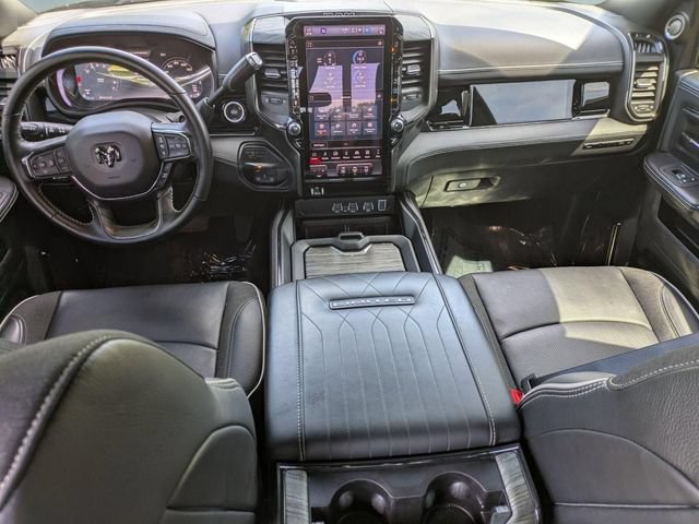Used 2025 RAM 2500 Limited AWD/4WD image 26