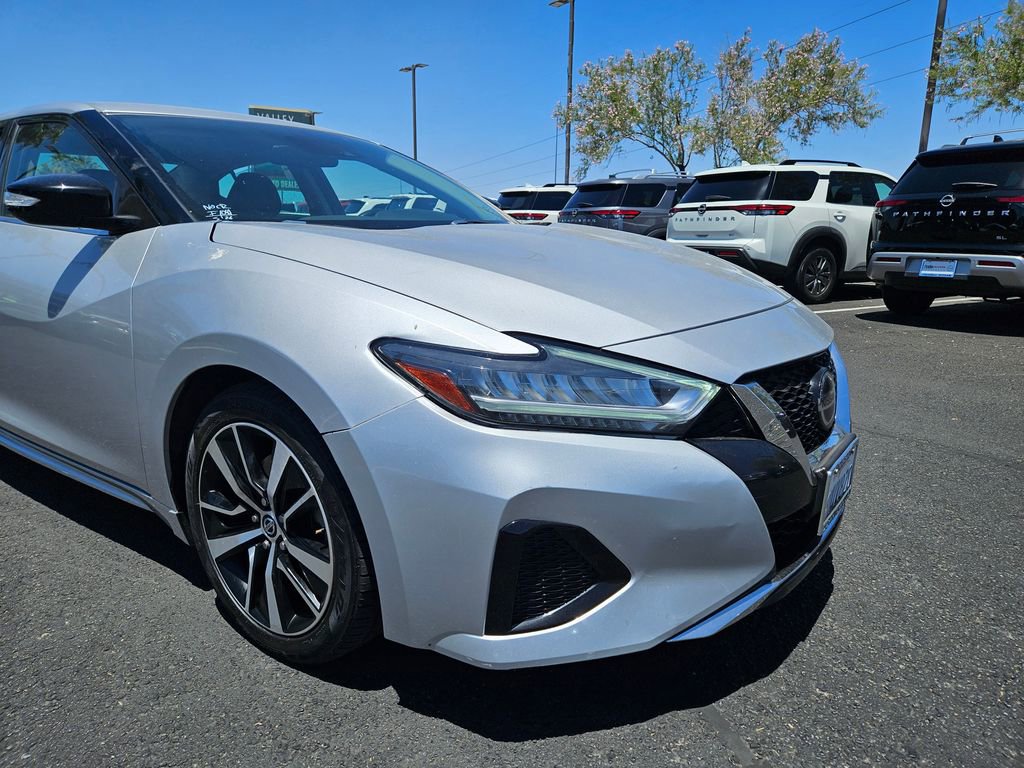 Used 2021 Nissan Maxima 3.5 SV w/ Floor Mat Group FWD image 3