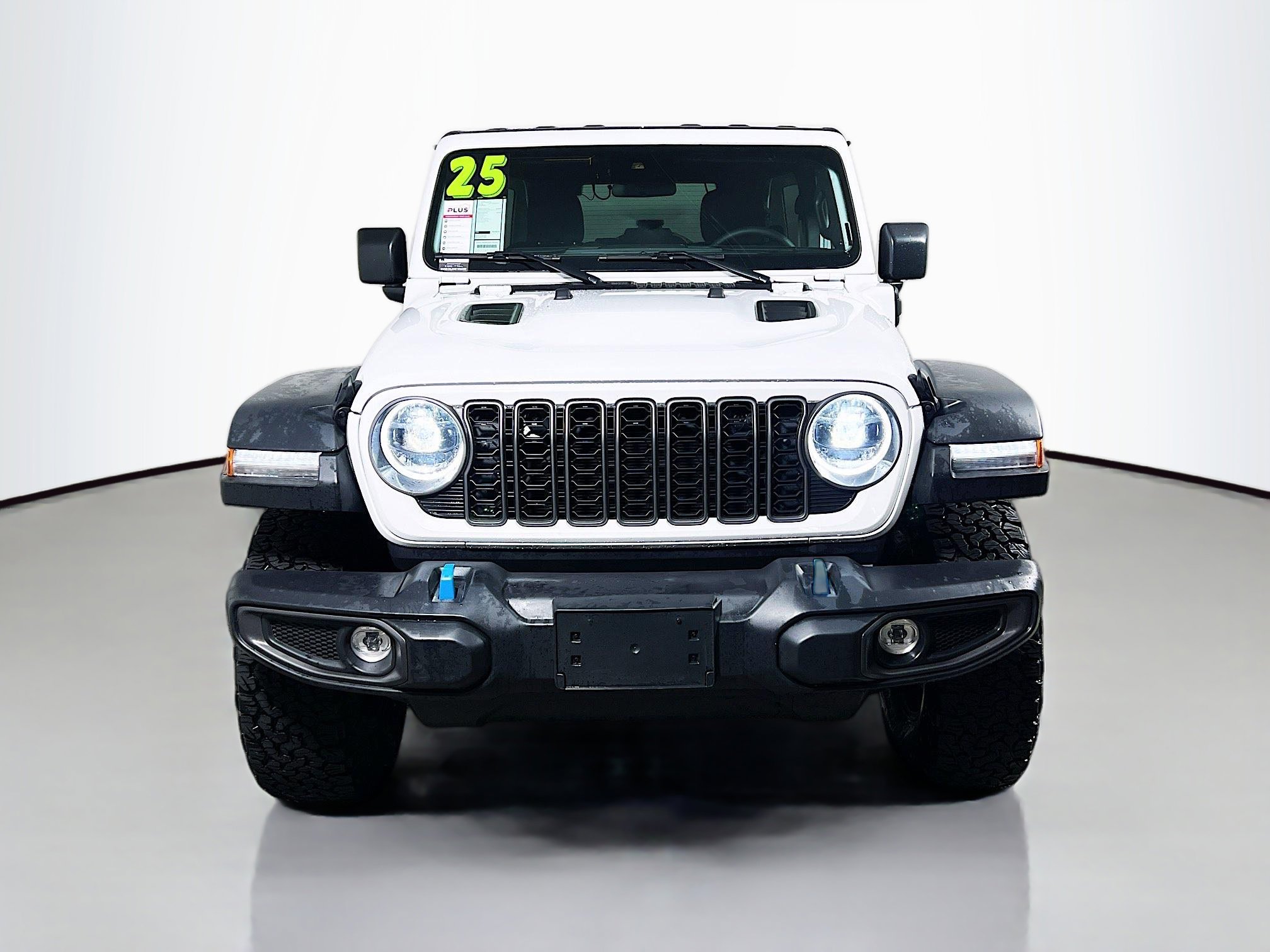 Used 2025 Jeep Wrangler Unlimited Rubicon 4xe w/ Safety Group image 11