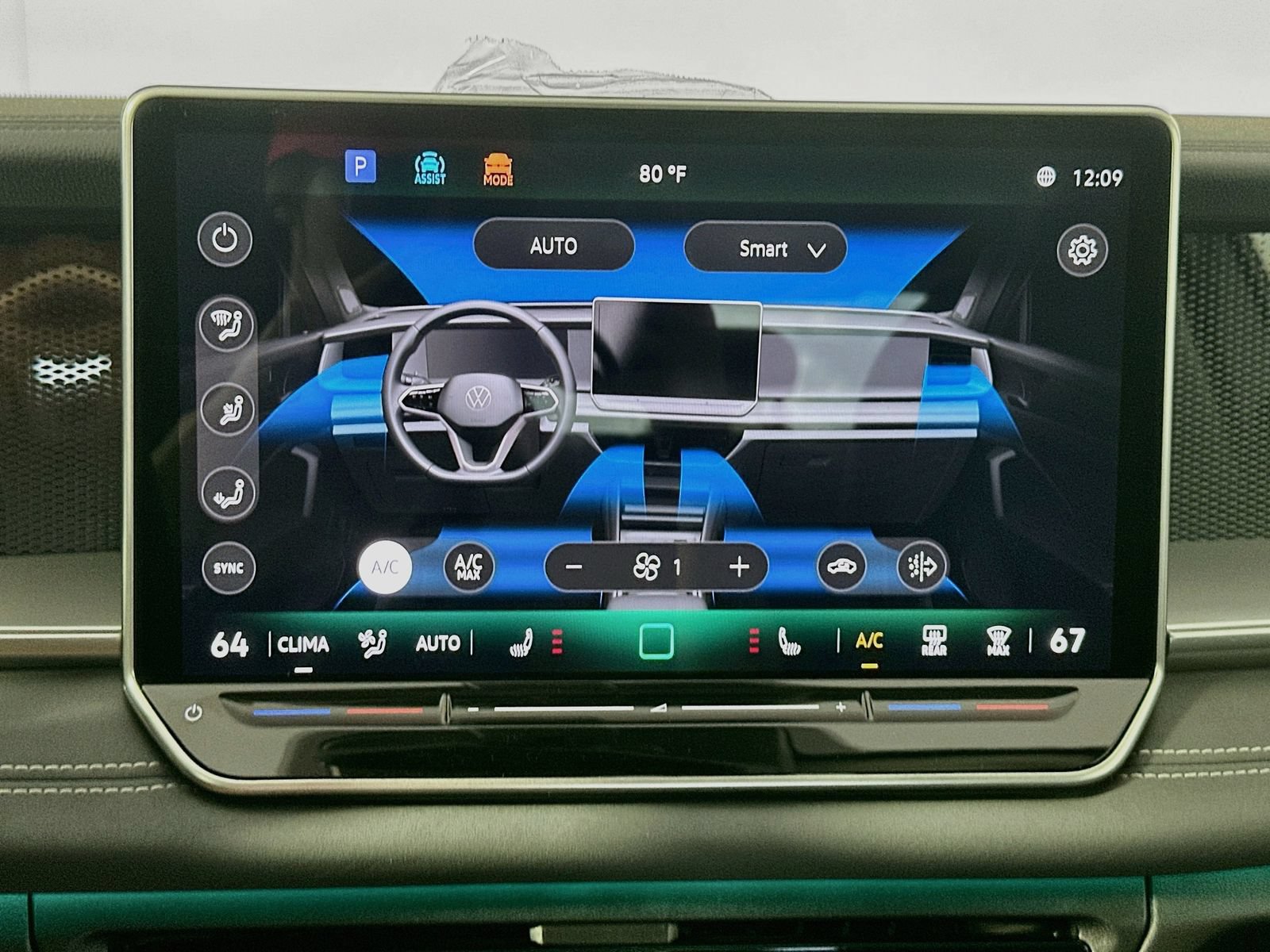 New 2026 Volkswagen Tiguan SE AWD/4WD image 15