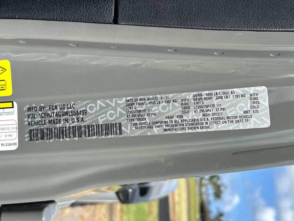 Used 2021 Jeep Gladiator Sport AWD/4WD image 23