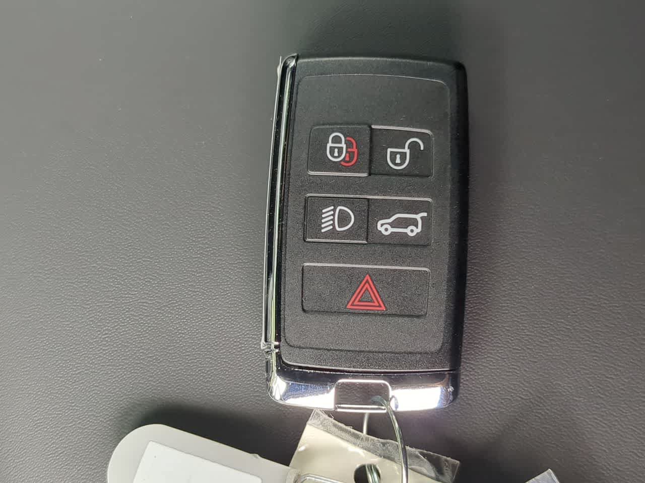 New 2026 Land Rover Defender 110 OCTA AWD/4WD image 37