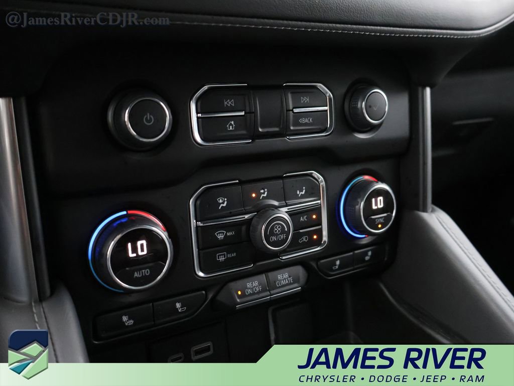 Used 2024 Chevrolet Suburban LT image 38