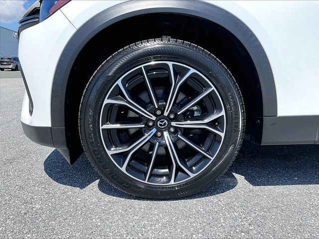 Certified 2025 MAZDA CX-70 Plug-In Hybrid w/ Premium Plus AWD/4WD image 7
