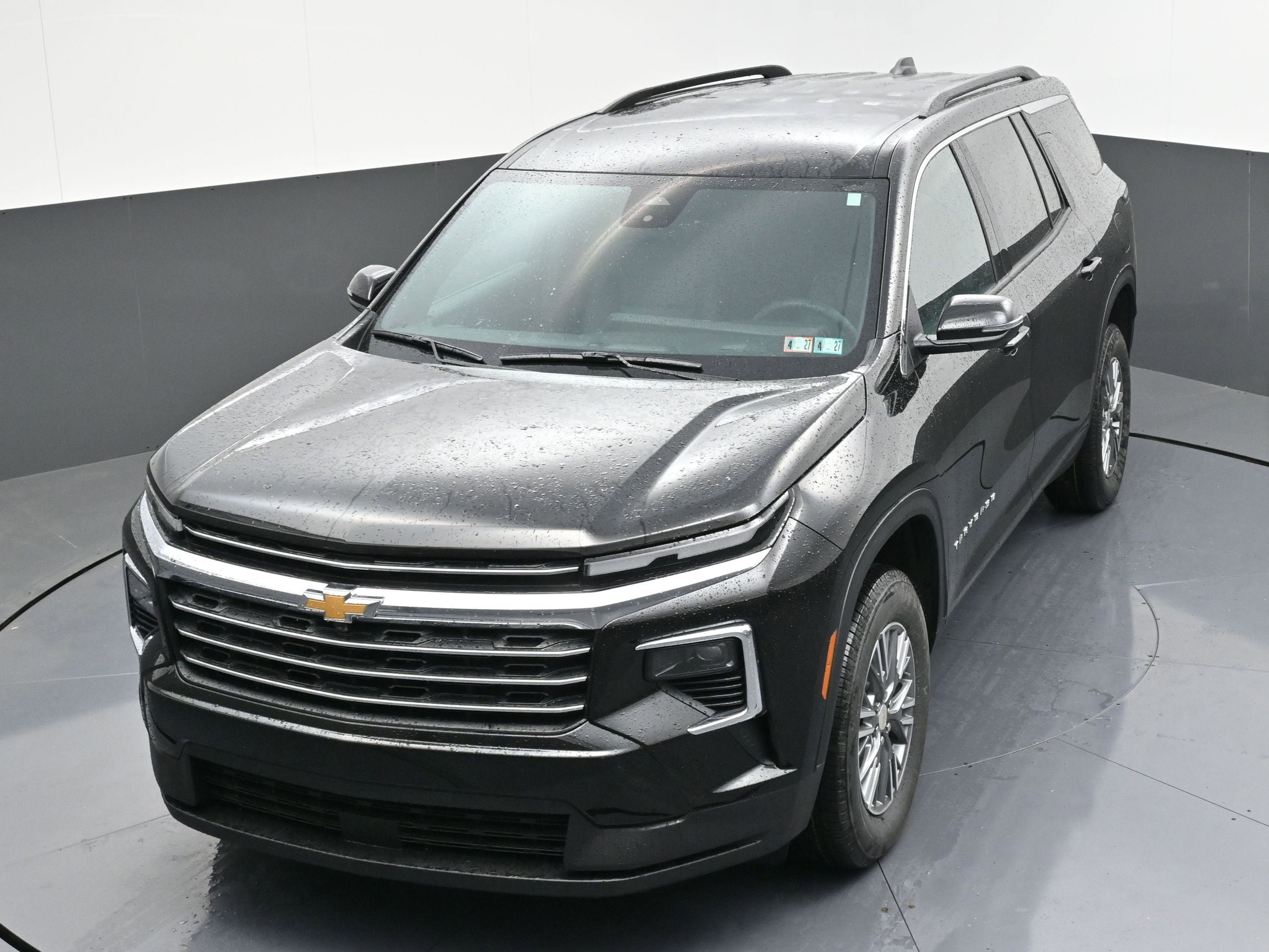 New 2026 Chevrolet Traverse LT w/ Driver Confidence Package AWD/4WD image 40