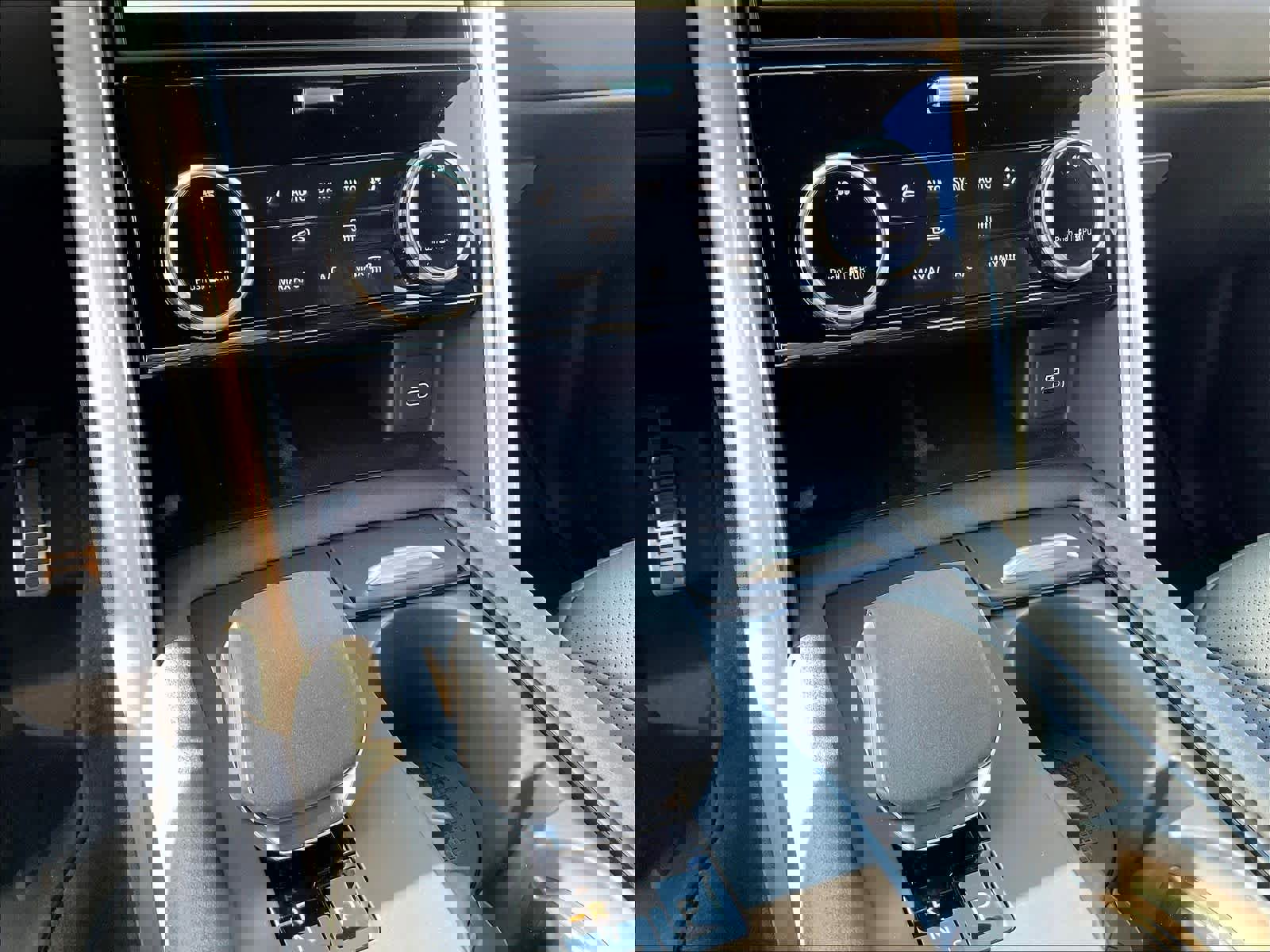 New 2025 Land Rover Discovery Metropolitan Edition image 21