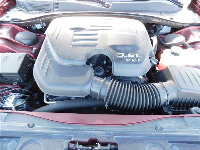 Used 2021 Chrysler 300 Touring w/ Driver Convenience Group RWD image 30