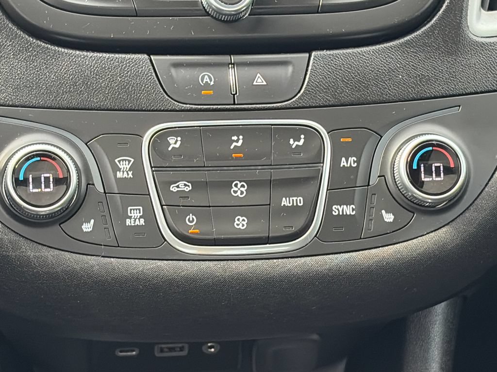 Certified 2024 Chevrolet Malibu LT FWD image 18