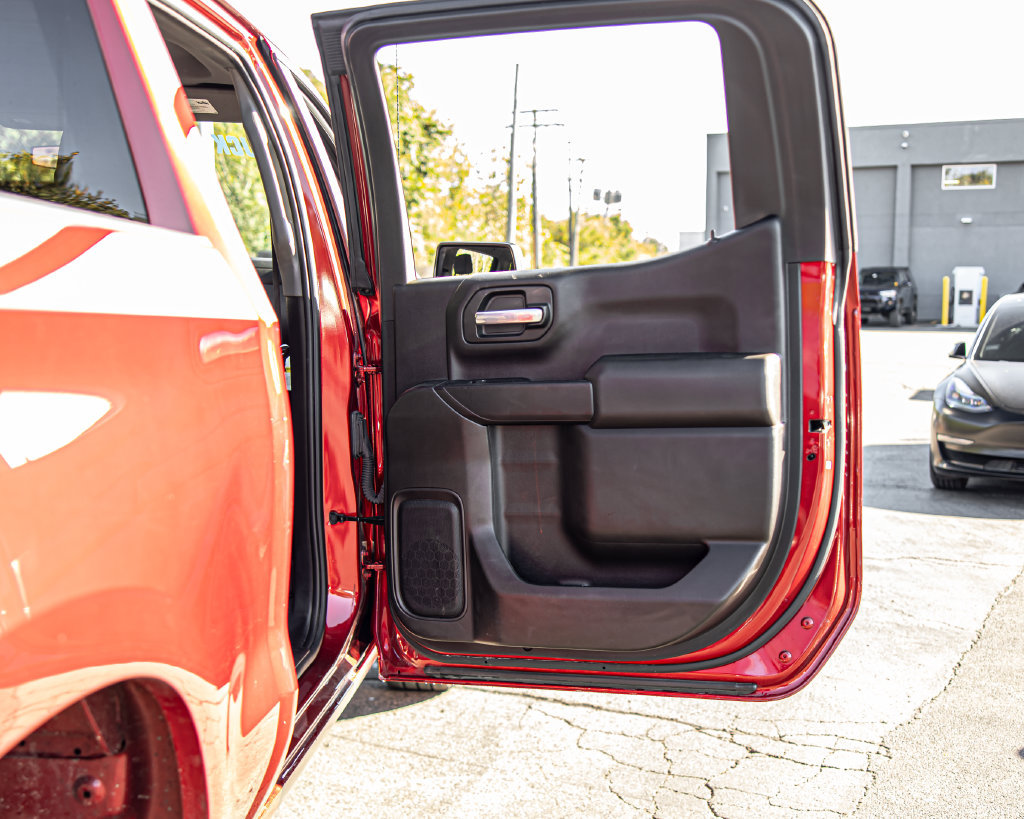 Used 2021 Chevrolet Silverado 1500 Custom Trail Boss w/ LPO, Dark Essentials Package AWD/4WD image 34
