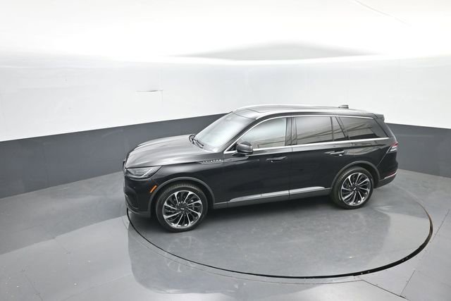 Used 2025 Lincoln Aviator Reserve w/ Equipment Group 201A AWD/4WD image 30