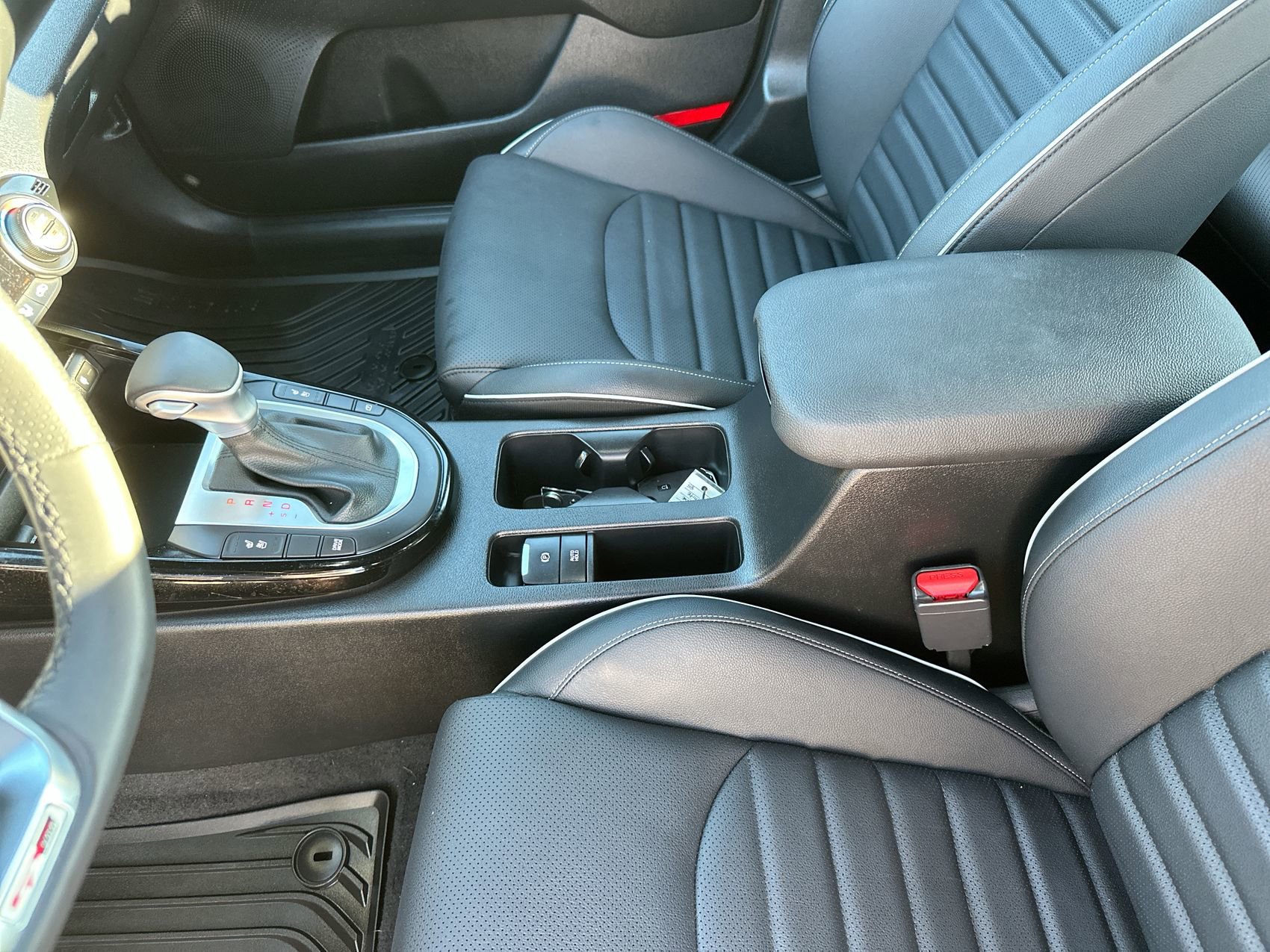 Used 2024 Kia Forte GT-Line w/ GT-Line Premium Package image 21