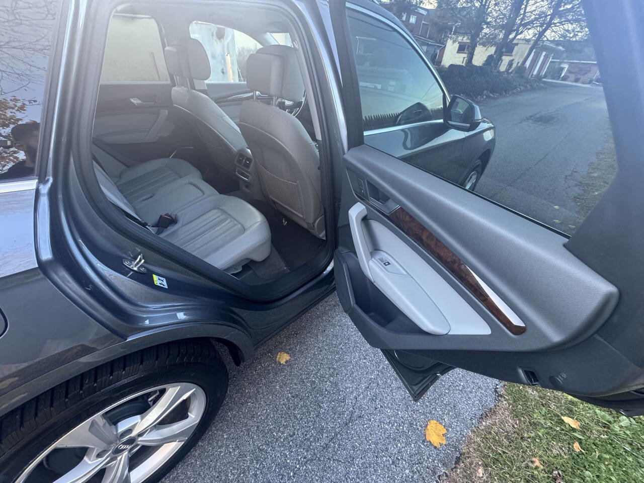 Used 2020 Audi Q5 2.0T Premium image 15