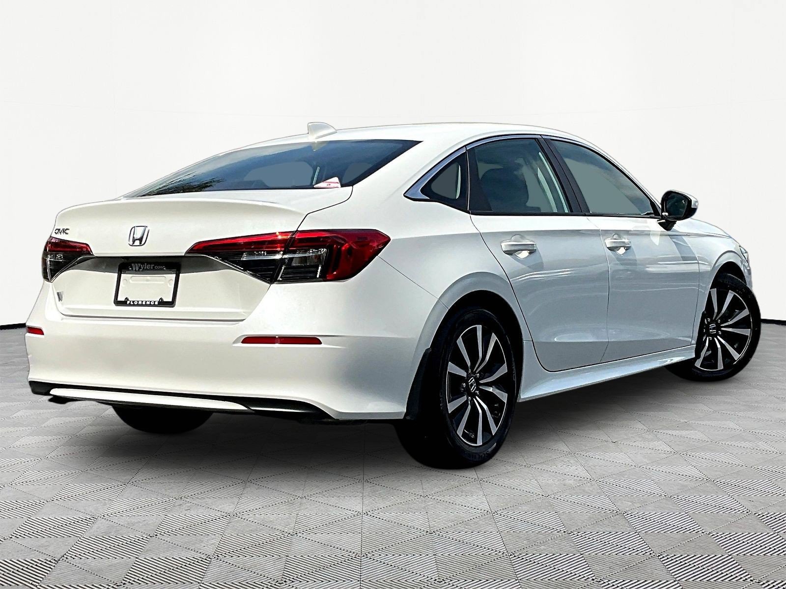 Used 2024 Honda Civic EX image 6