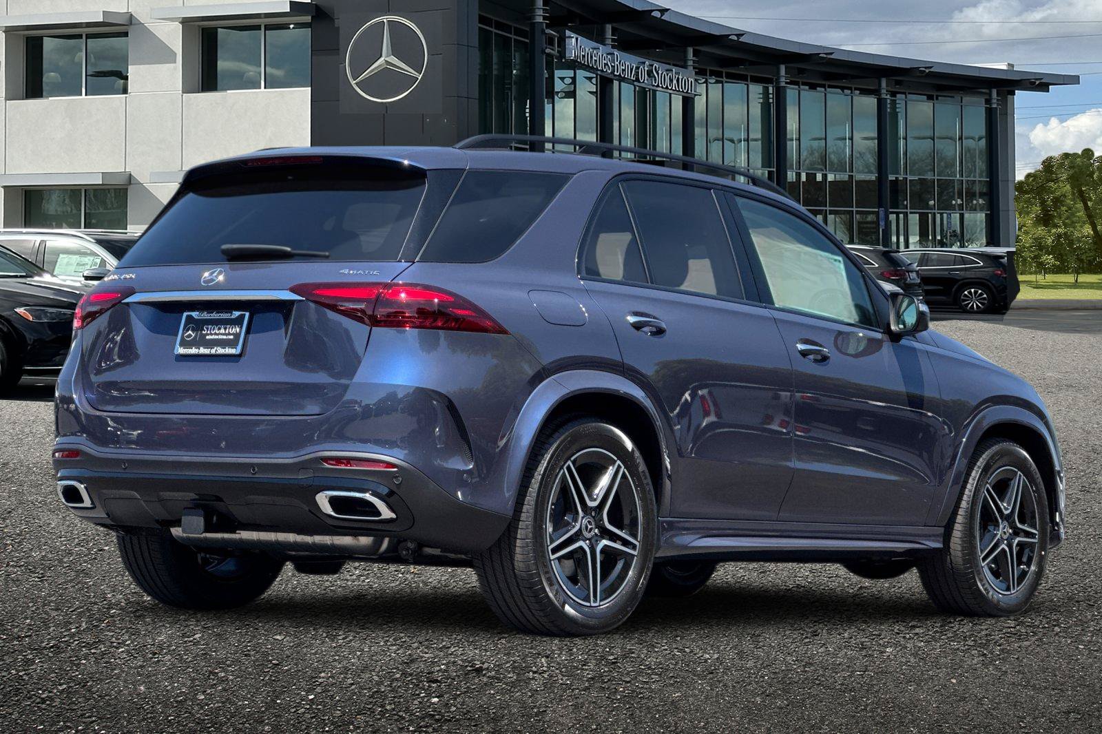 New 2026 Mercedes-Benz GLE 450 4MATIC image 4