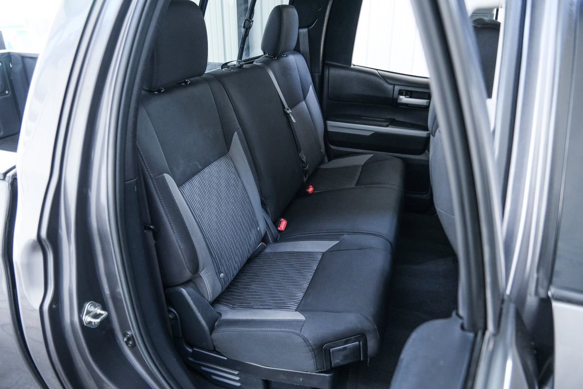 Used 2015 Toyota Tundra SR5 RWD image 37