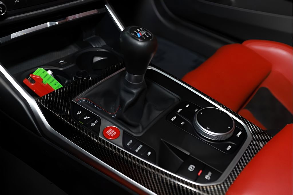 Used 2025 BMW M4 Coupe w/ Executive Package image 17