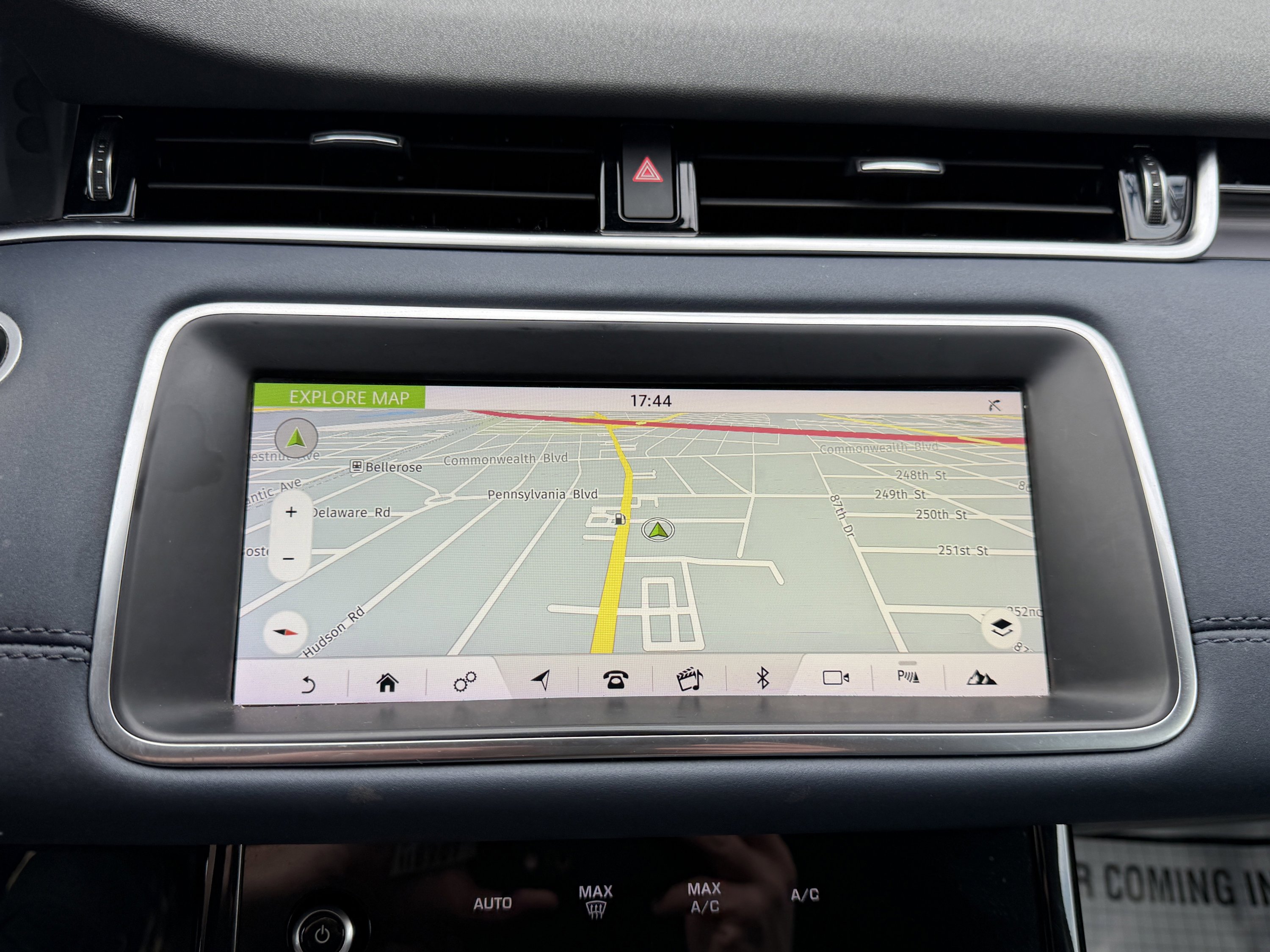 Used 2020 Land Rover Range Rover Evoque S image 34