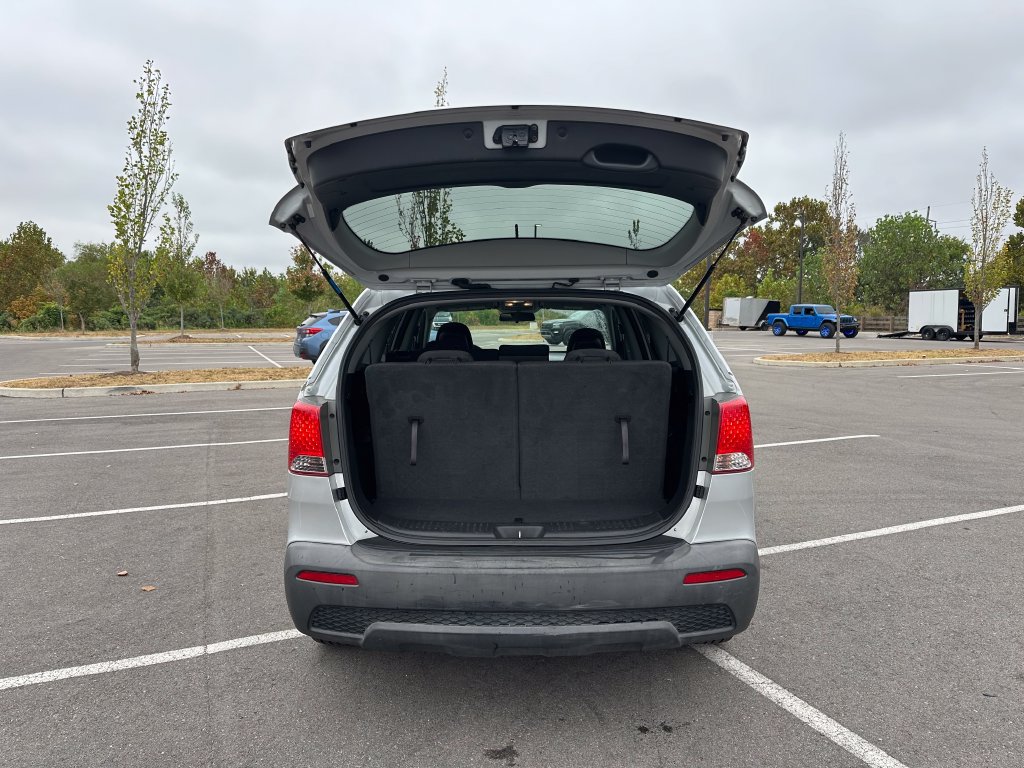 Used 2013 Kia Sorento LX AWD/4WD image 17