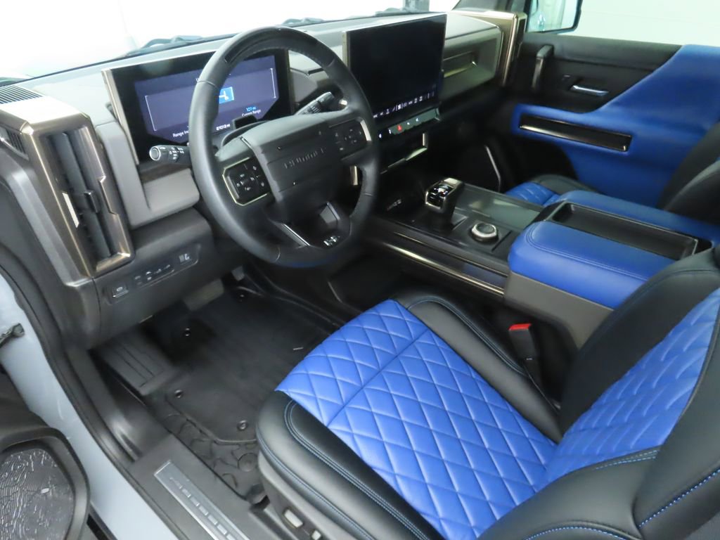 Used 2024 GMC Hummer EV 3X w/ LPO, Illumination Package image 9