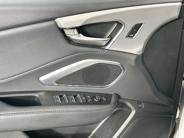 Used 2024 Acura RDX SH-AWD image 24