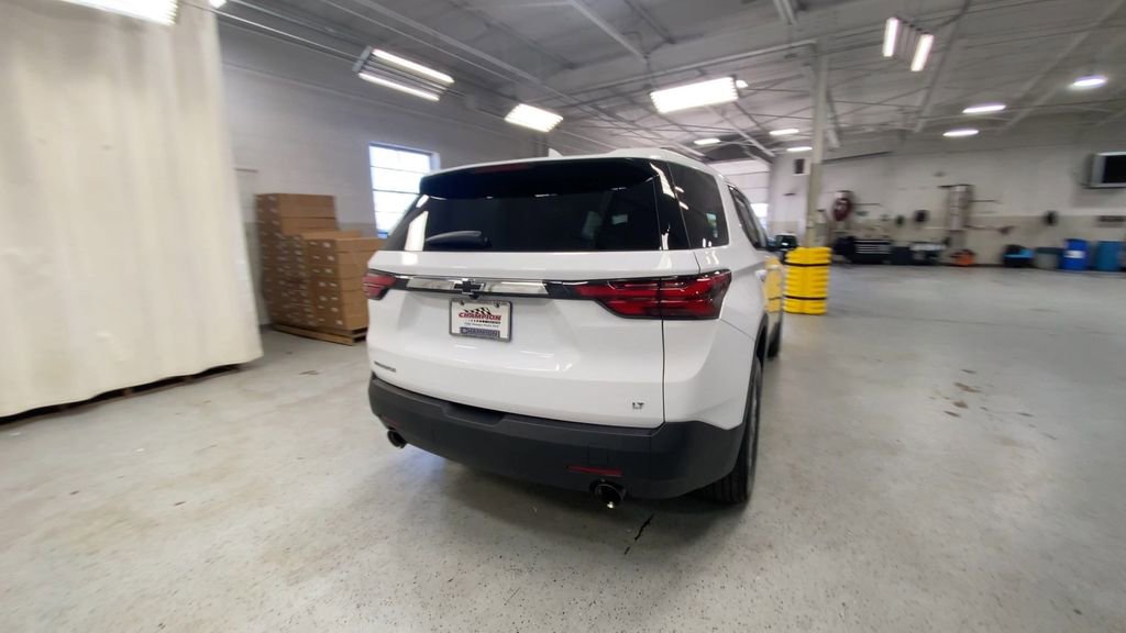 Certified 2023 Chevrolet Traverse LT FWD image 11