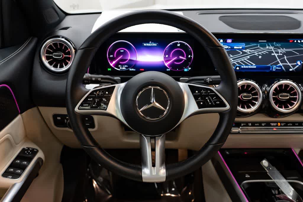 Used 2024 Mercedes-Benz EQB 300 4MATIC image 14