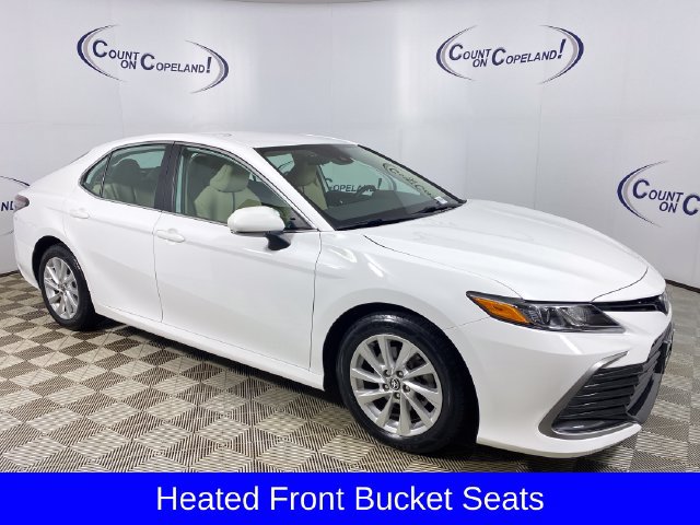 Used 2021 Toyota Camry LE w/ Cold Weather Package FWD image 10