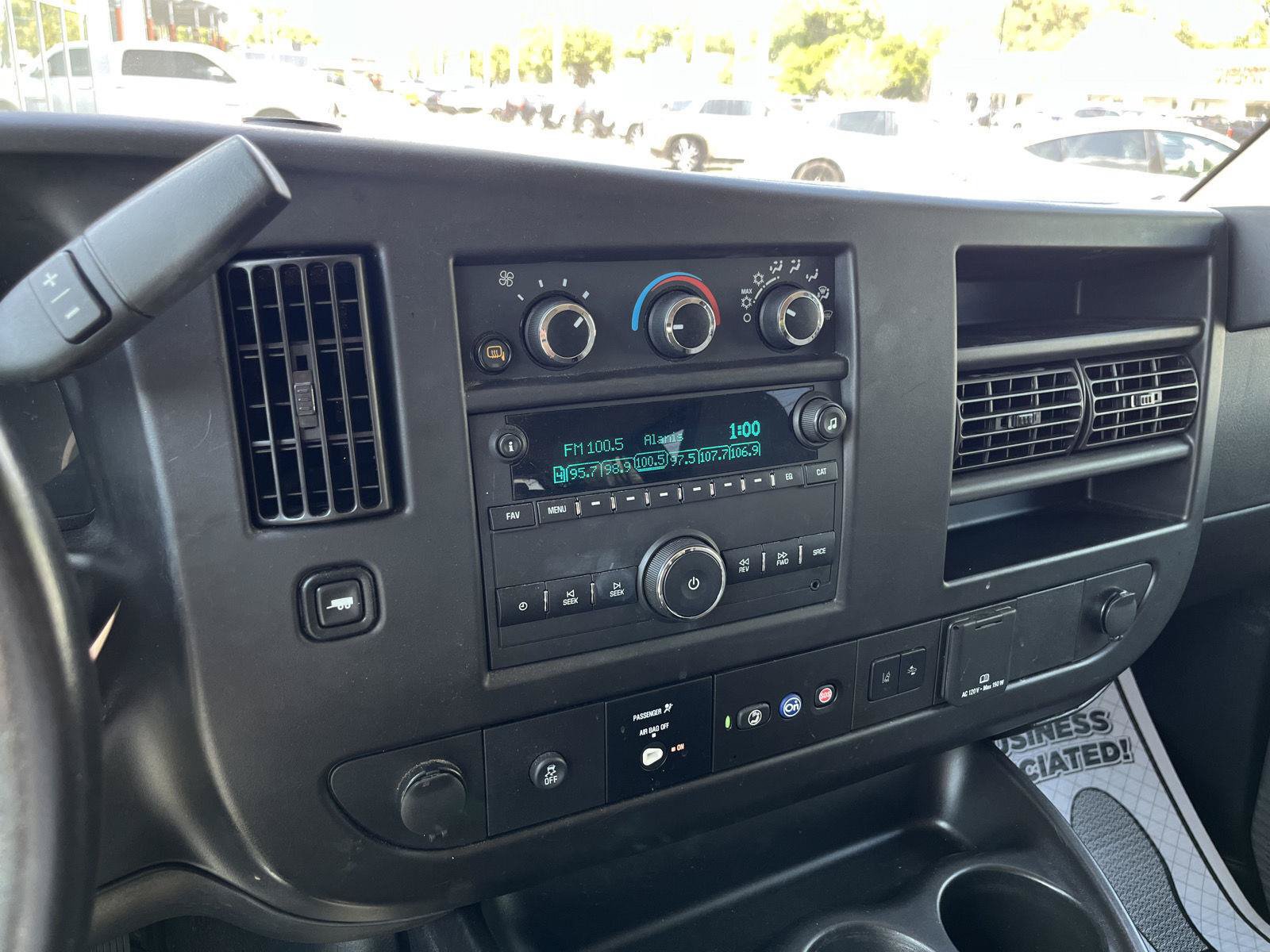 Used 2022 Chevrolet Express 2500 LS w/ Driver Convenience Package RWD image 17