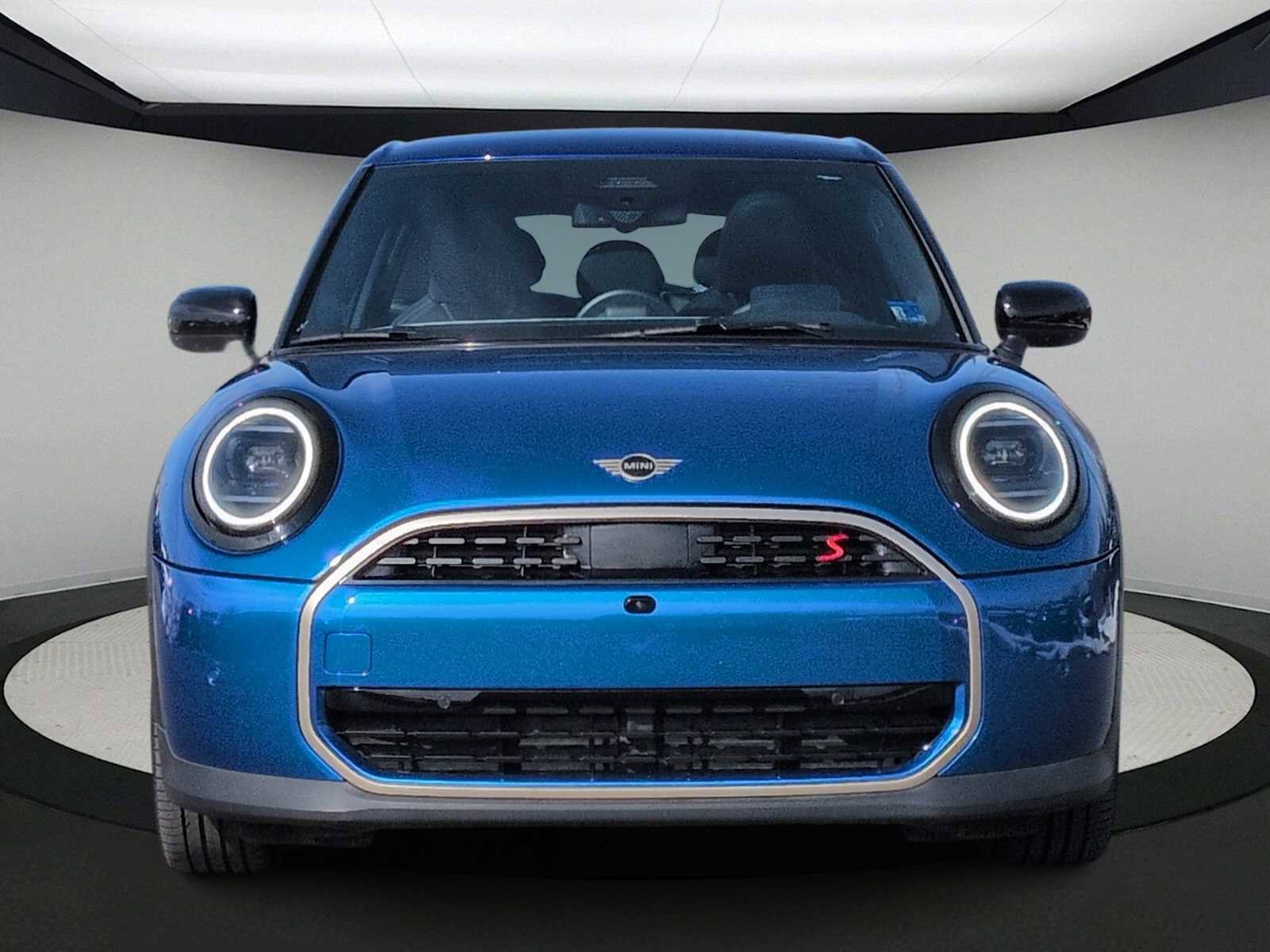Used 2025 MINI Cooper S image 3