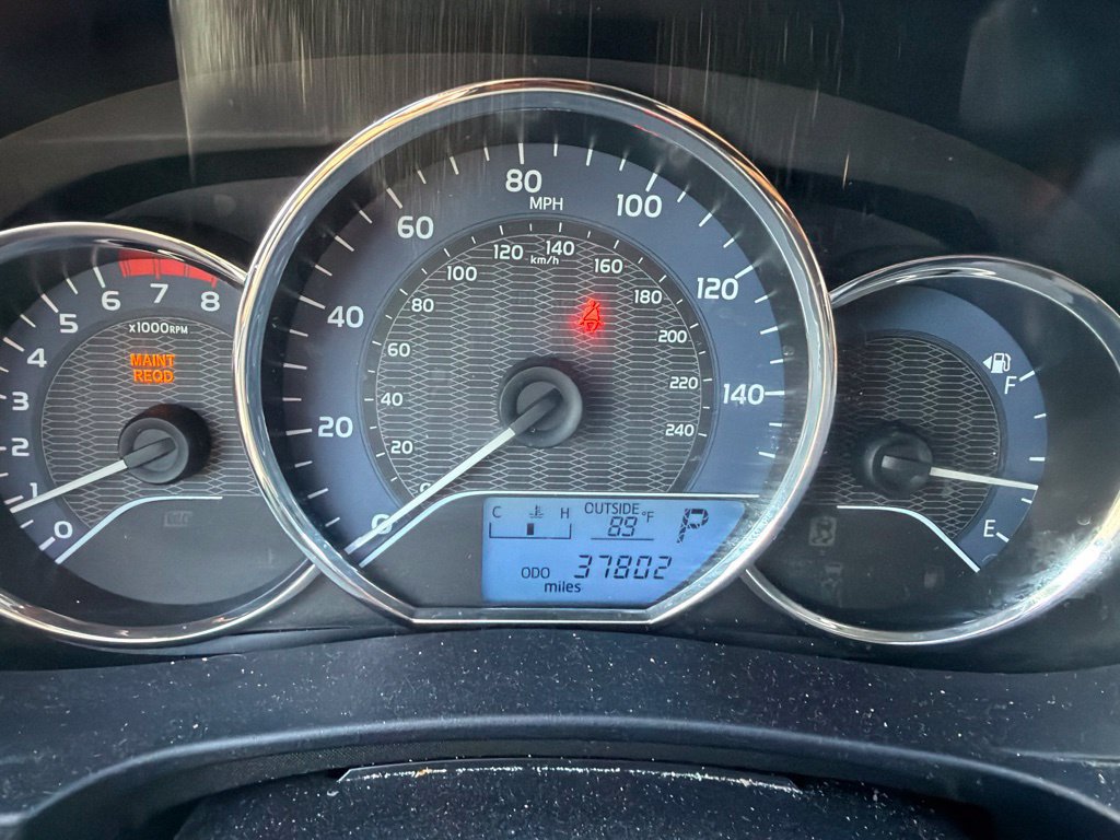 Used 2016 Toyota Corolla LE FWD image 6