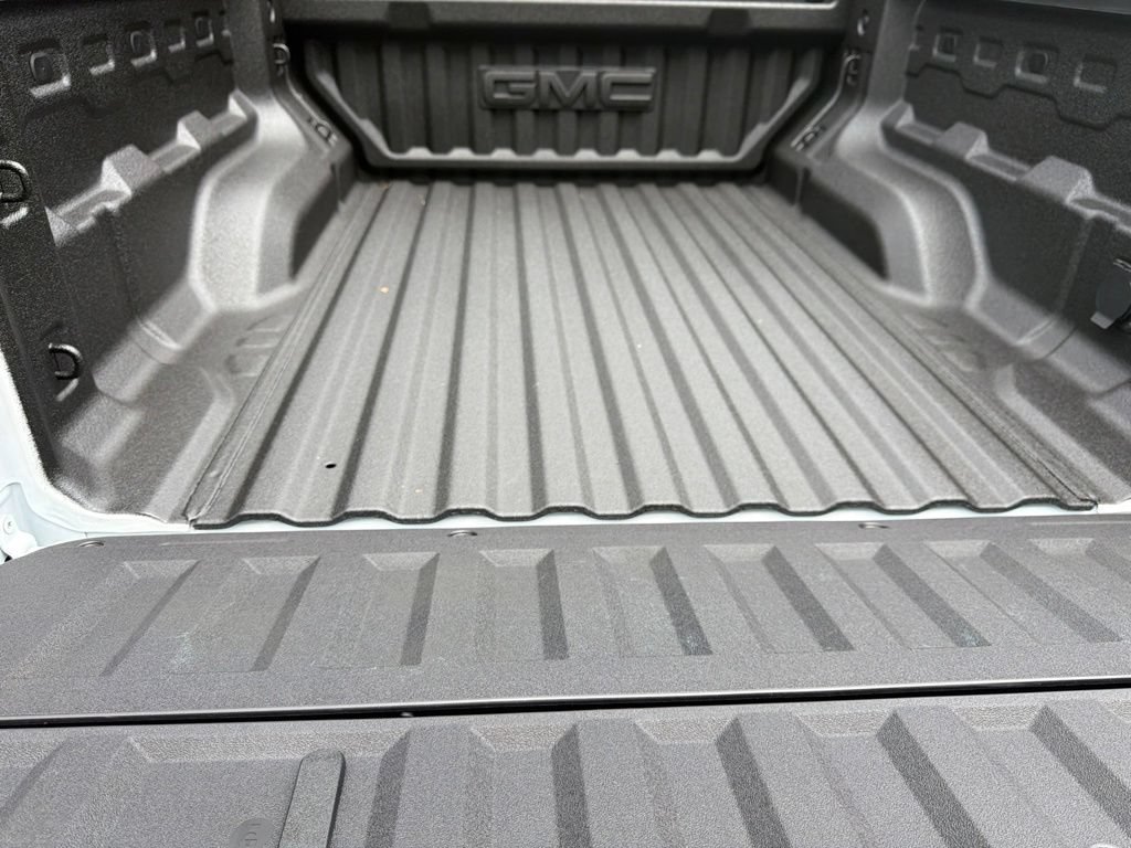 New 2026 GMC Canyon Denali AWD/4WD image 13