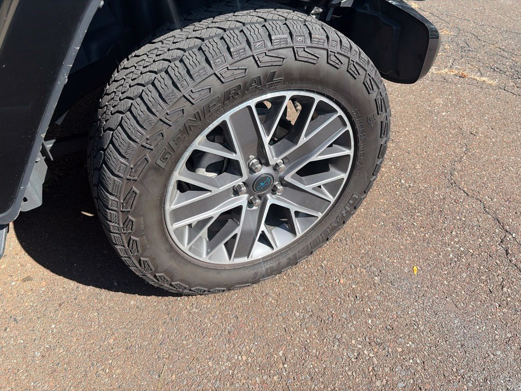Used 2024 Jeep Wrangler High Altitude AWD/4WD image 11