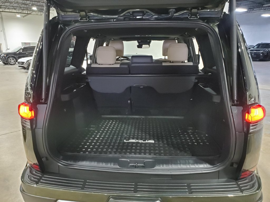 Used 2024 Lexus GX 550 AWD/4WD image 47