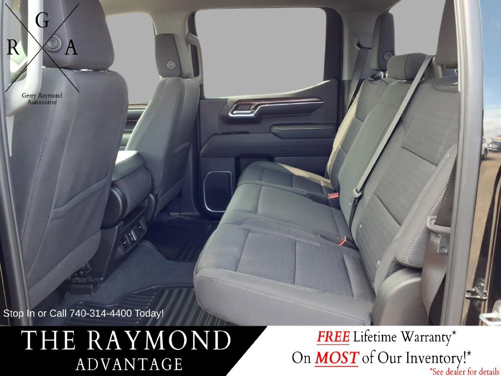 Used 2023 Chevrolet Silverado 1500 LT AWD/4WD image 14